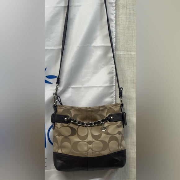 Coach Tan and Black Shoulder Bag - Picture 2 of 14